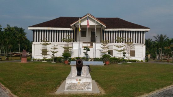 Taiping: Rain Town of Malaysia