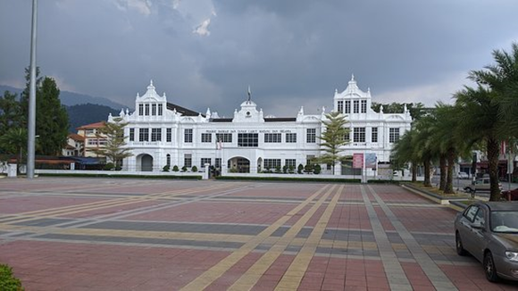Taiping: Rain Town of Malaysia