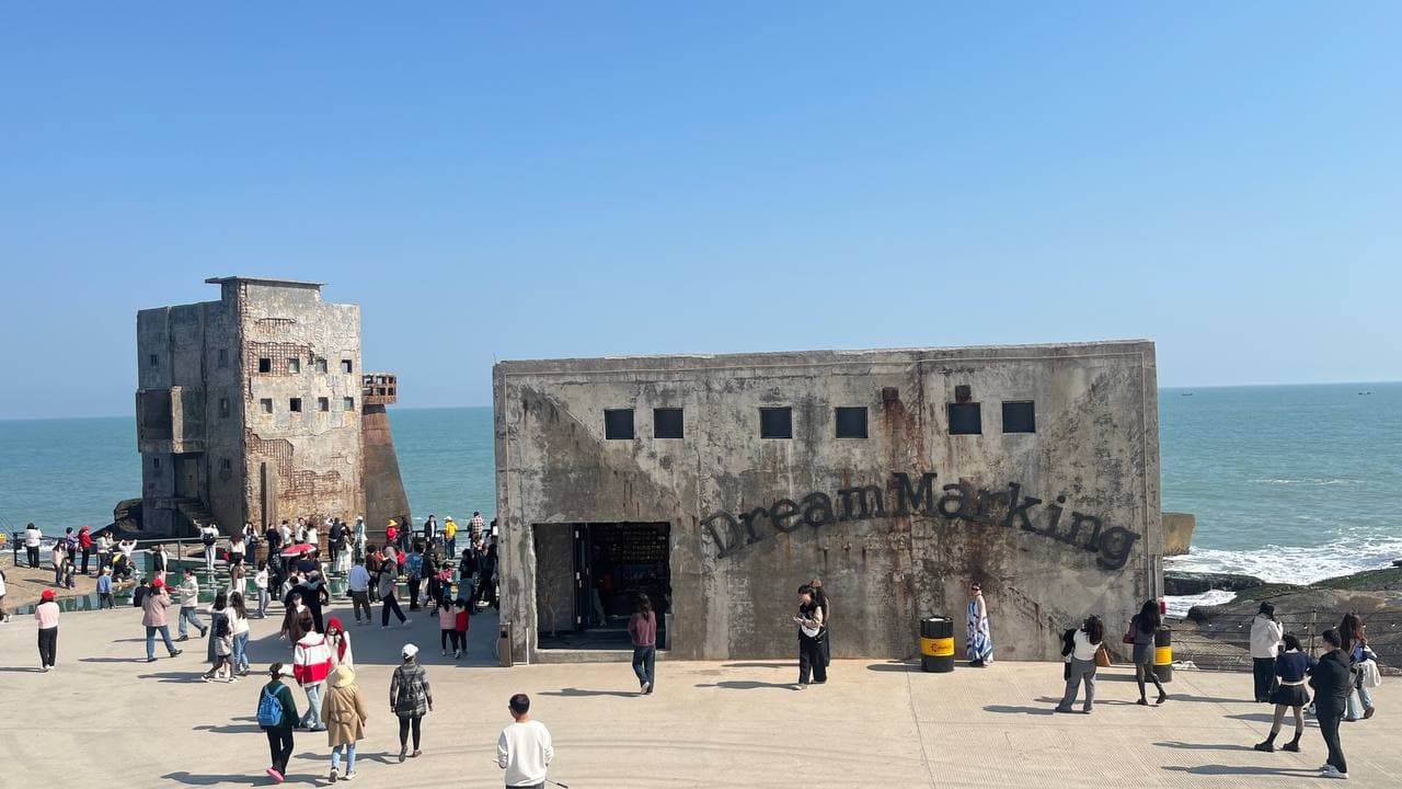 What is Coffee Castle in Shanwei